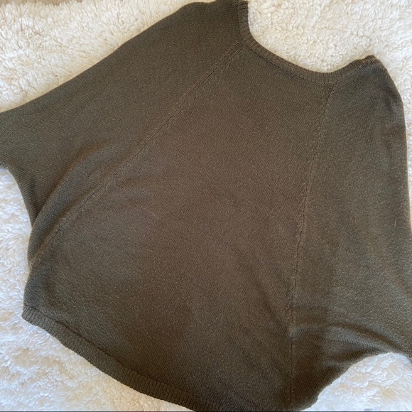 Pacsun Olive Green Slouchy Batwing V Neck Sweater - Picture 5 of 7